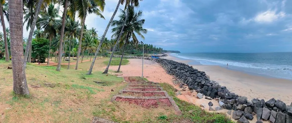 Maadathil Cottages & Beach Resort Varkala Otel